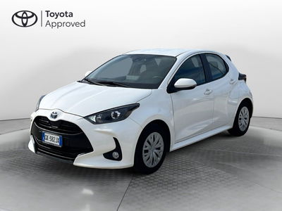 Toyota Yaris 1.5 Hybrid 5 porte Energy del 2023 usata a Ragusa
