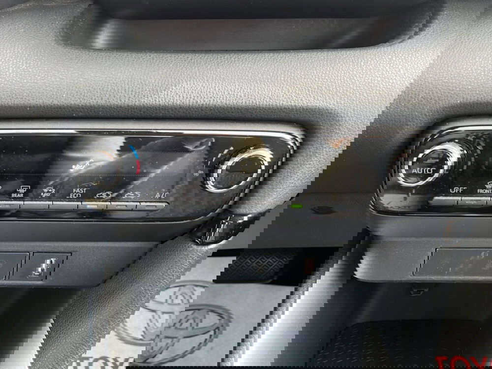 Toyota Yaris usata a Ragusa (15)