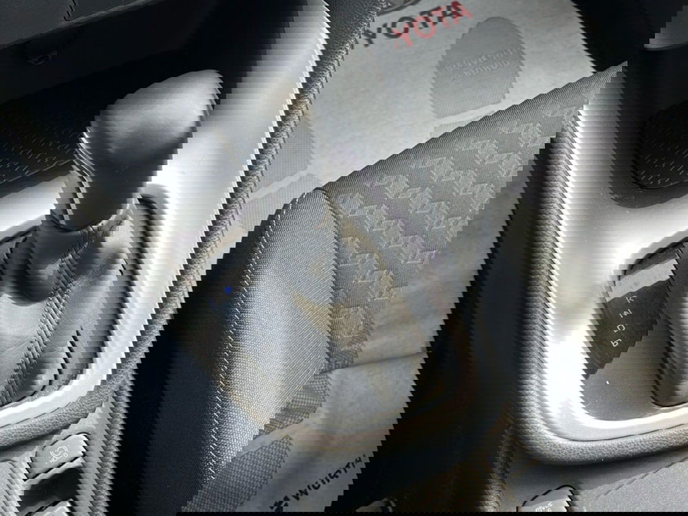 Toyota Yaris usata a Ragusa (16)