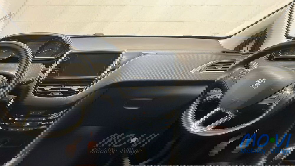 Peugeot 208 usata a Torino (10)