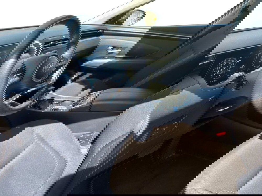 Hyundai Tucson usata a Bari (18)