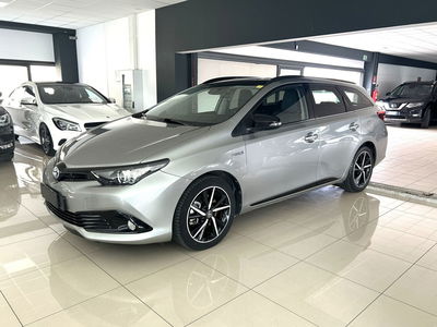 Toyota Auris Station Wagon 1.8 Hybrid Black Edition del 2018 usata a Ferrara