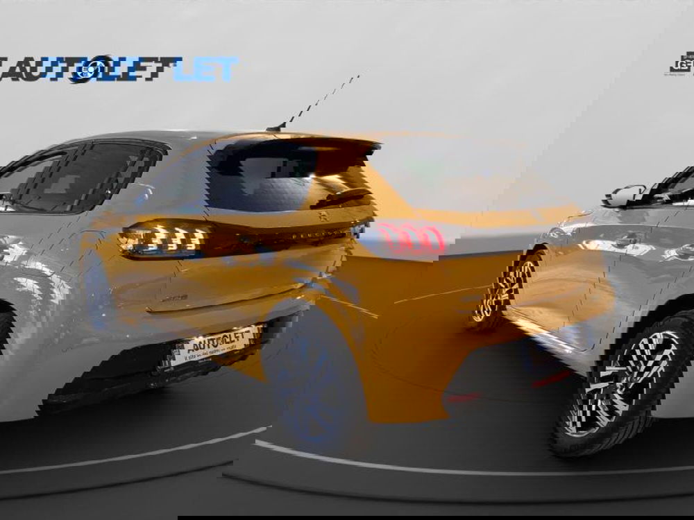 Peugeot 208 usata a Genova (8)