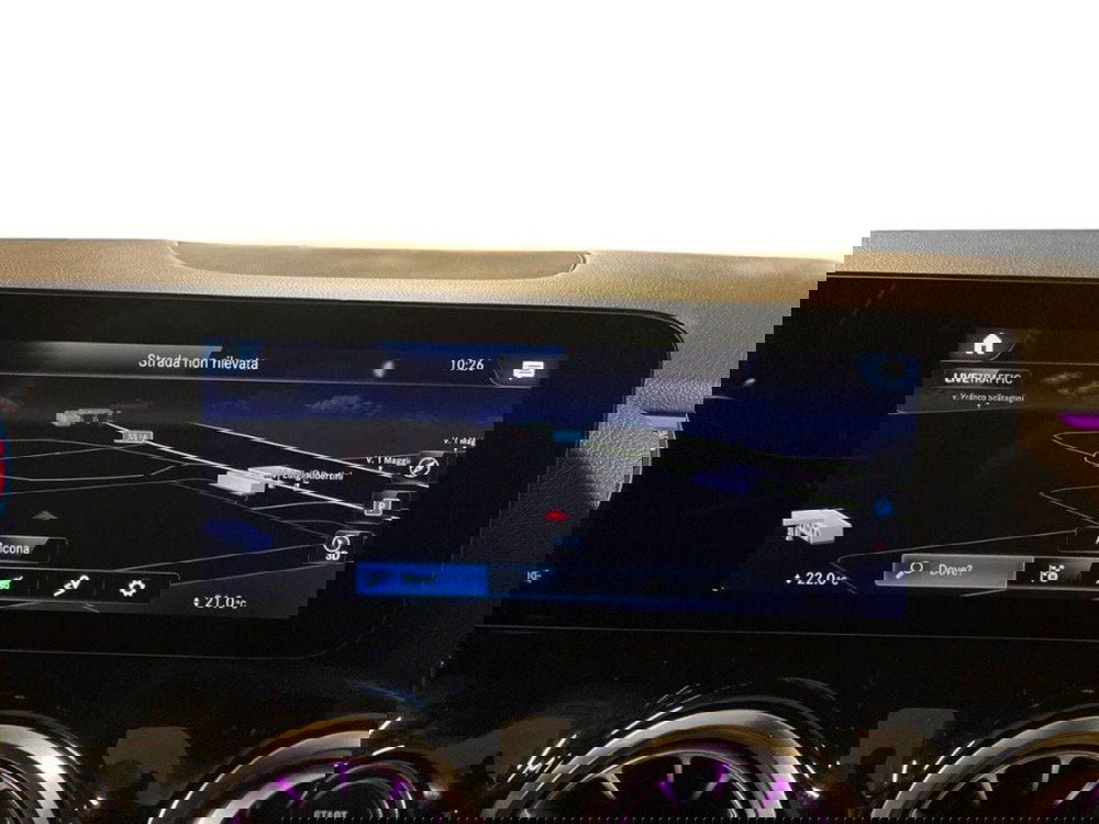 Mercedes-Benz GLA SUV usata a Macerata (15)