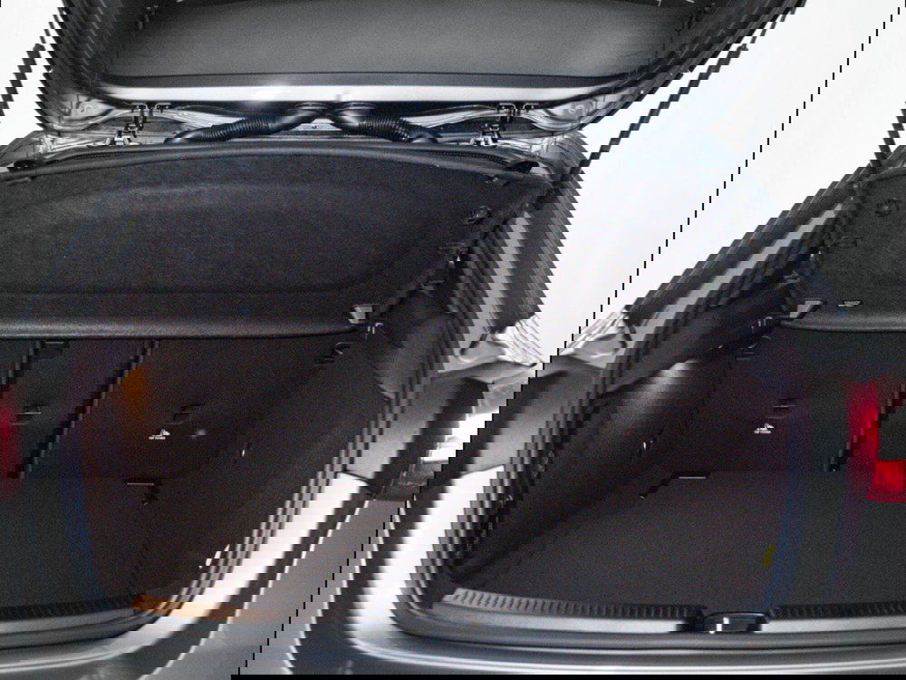 Mercedes-Benz Classe A Sedan nuova a Macerata (11)