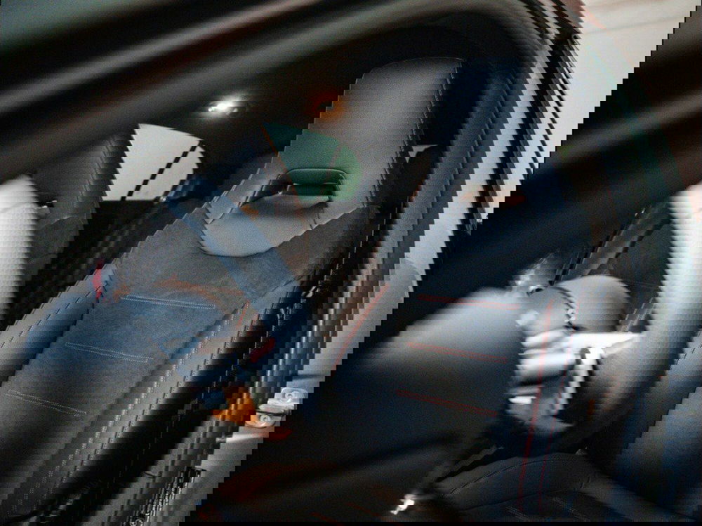 Mercedes-Benz Classe A Sedan nuova a Macerata (12)