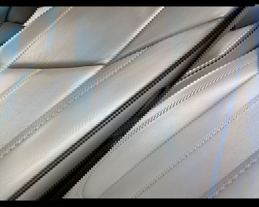 Hummer H3 usata a Torino (12)