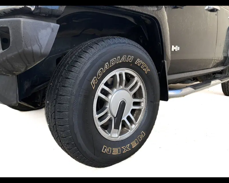 Hummer H3 usata a Torino (7)
