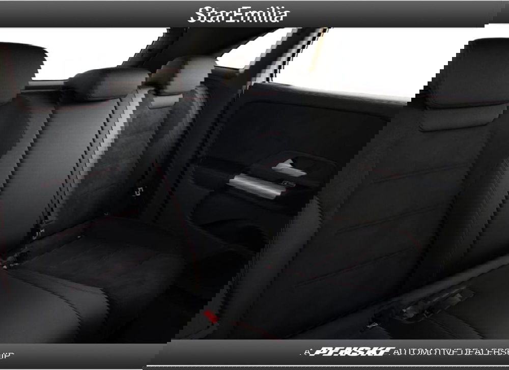 Mercedes-Benz GLA SUV nuova a Bologna (7)