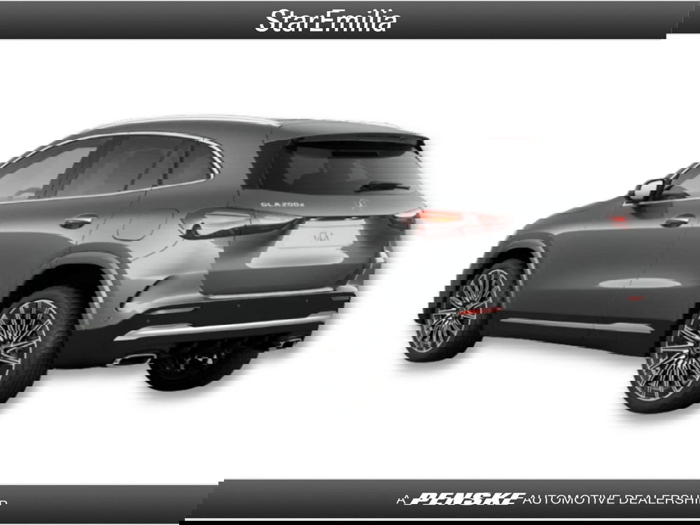 Mercedes-Benz GLA SUV nuova a Bologna (3)