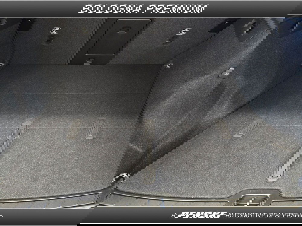 Volvo XC40 usata a Bologna (9)