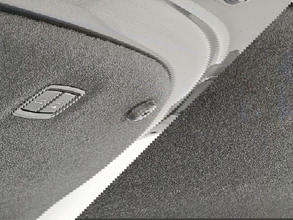 Audi RS e-Tron GT usata a Alessandria (9)