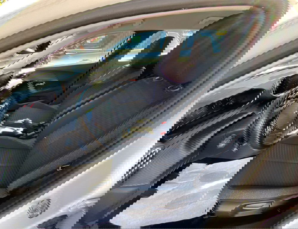 Peugeot 2008 usata a Perugia (9)