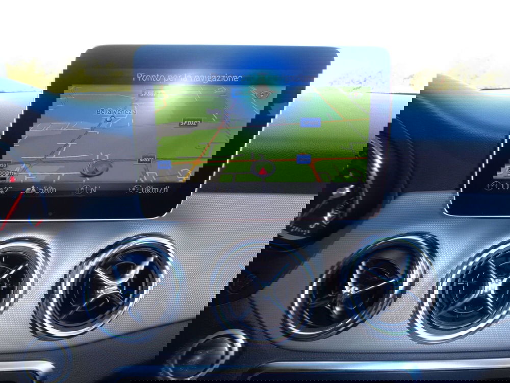 Mercedes-Benz GLA SUV usata a Treviso (14)