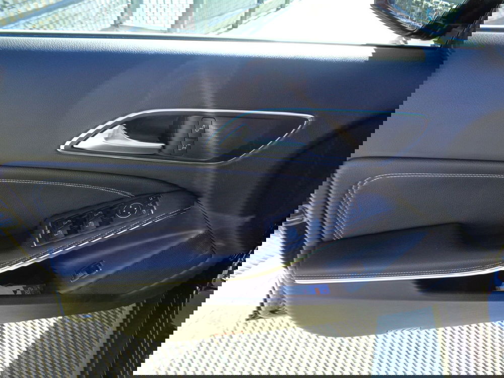 Mercedes-Benz GLA SUV usata a Treviso (8)