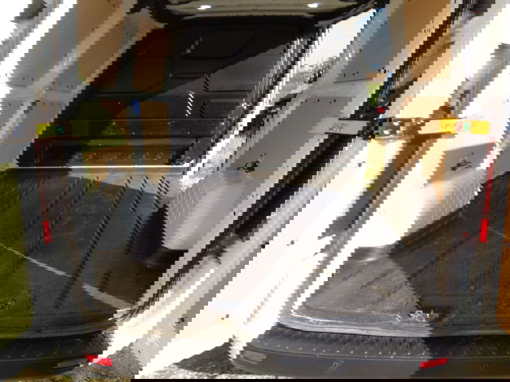 Ford Transit Custom Furgone usata a Treviso (13)