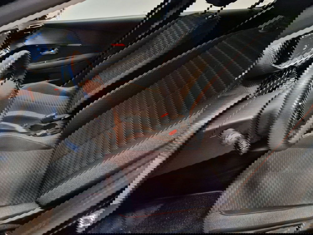 Peugeot 208 usata a Varese (10)