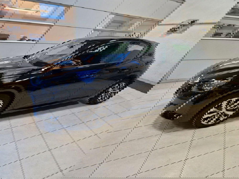 Peugeot 208 usata a Varese (2)