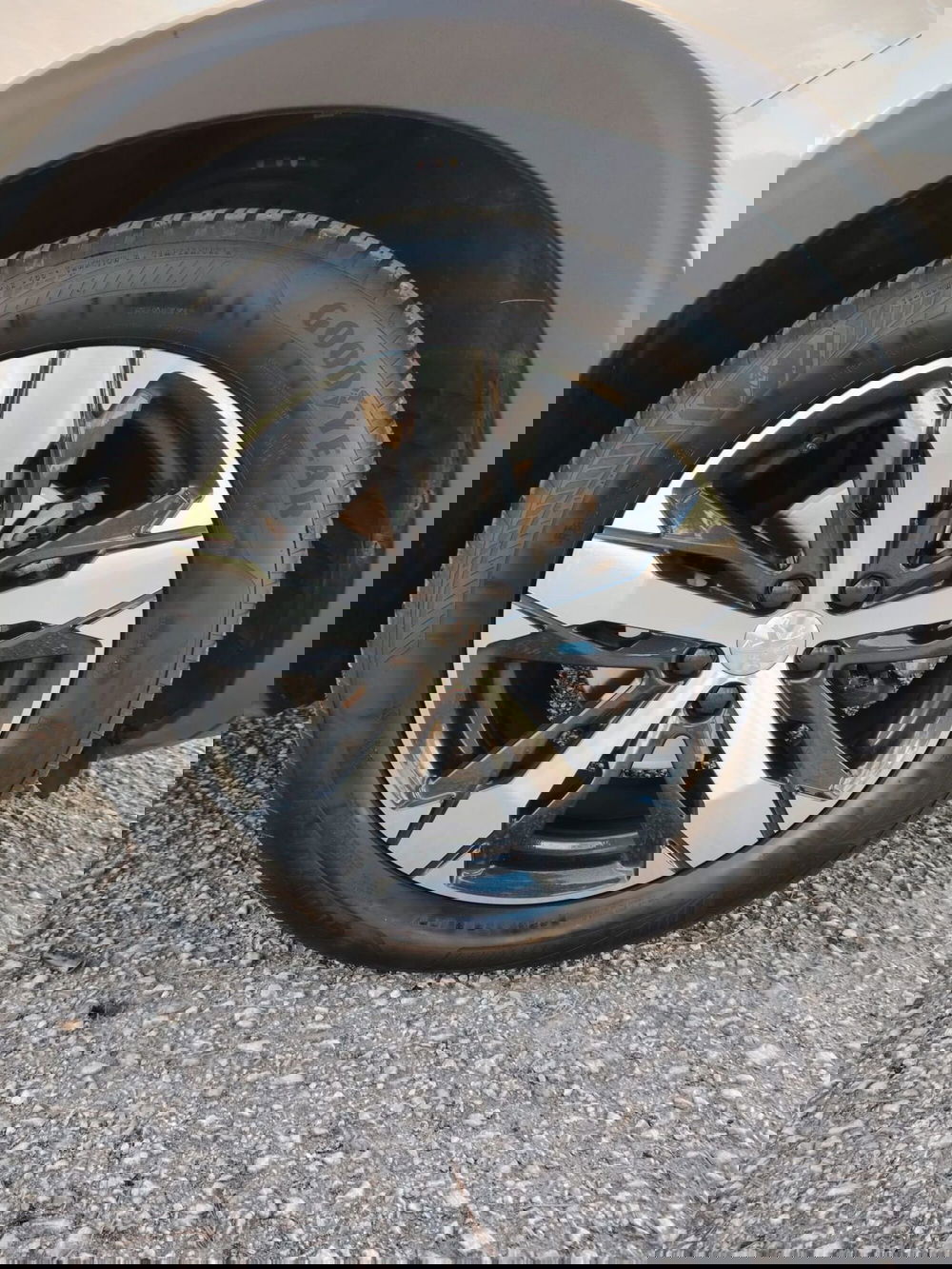 Peugeot 3008 usata a Massa-Carrara (16)