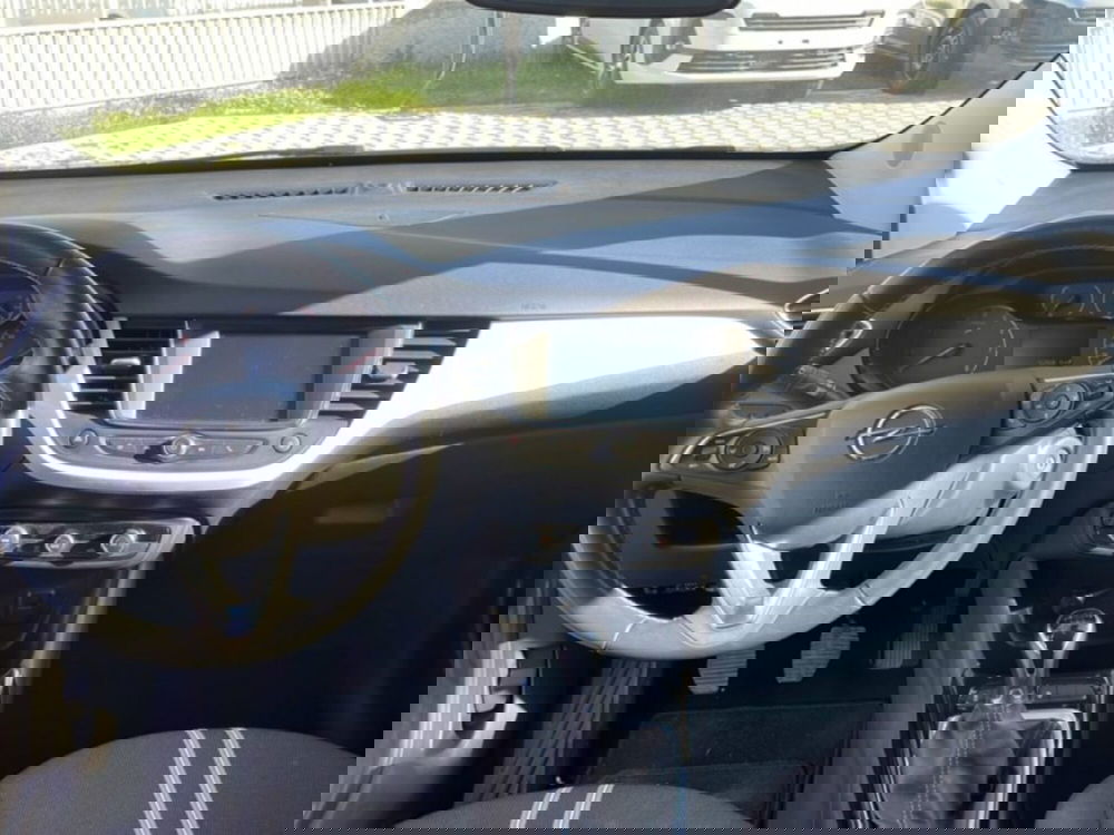 Opel Crossland usata a Foggia (9)