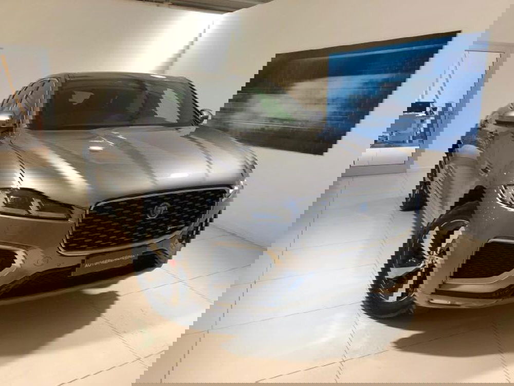 Jaguar F-Pace usata a Venezia