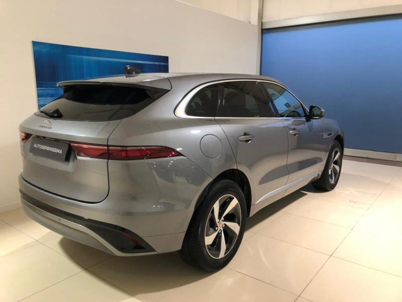 Jaguar F-Pace usata a Venezia (10)