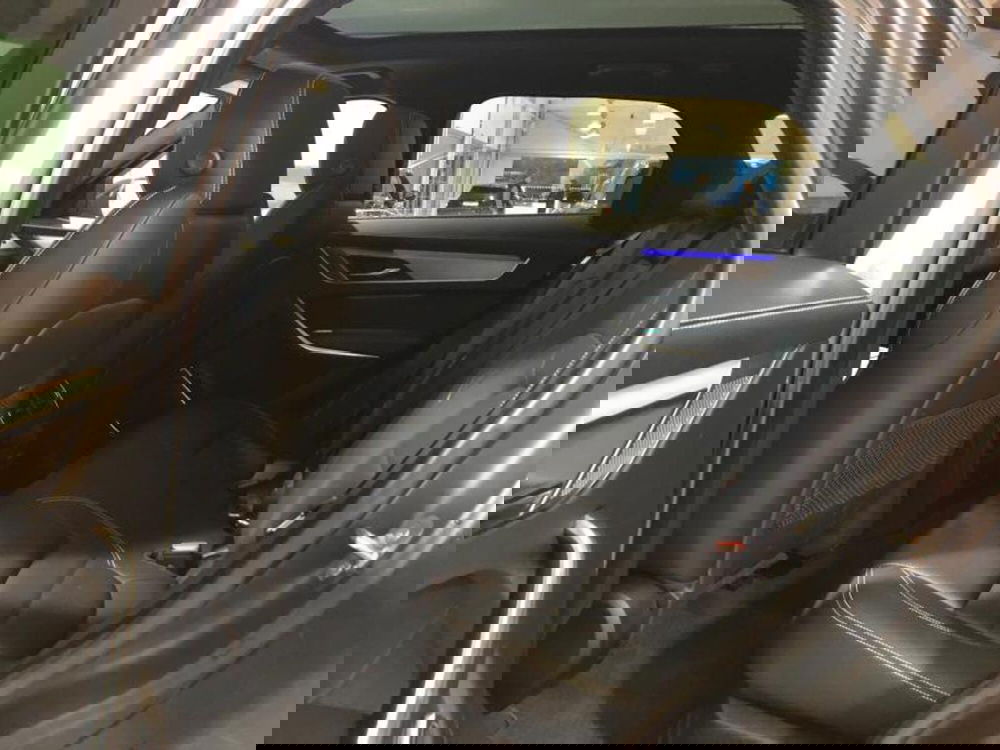 Jaguar F-Pace usata a Venezia (7)