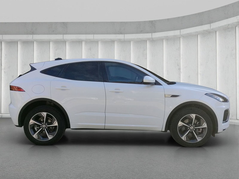 Jaguar E-Pace usata a Milano (6)