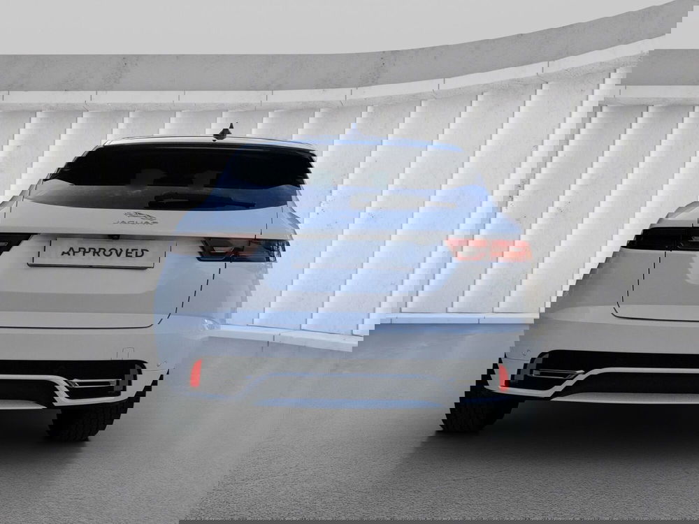 Jaguar E-Pace usata a Milano (7)