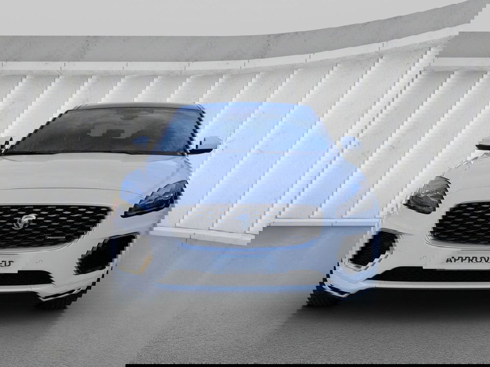 Jaguar E-Pace usata a Milano (8)