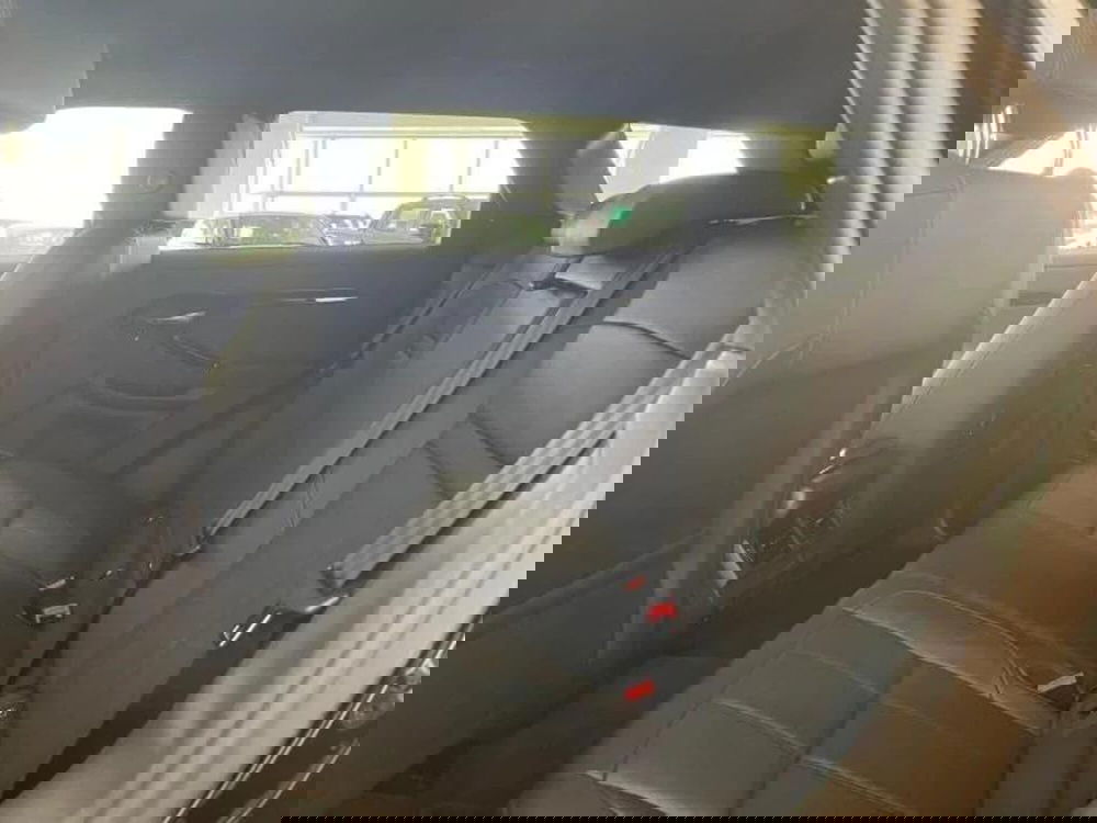 Land Rover Range Rover Evoque usata a Venezia (6)