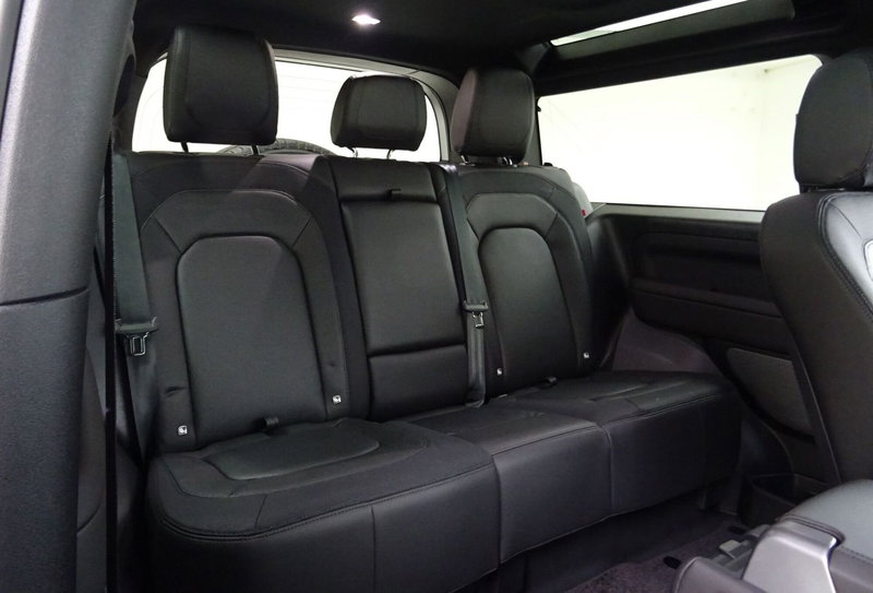 Land Rover Defender usata a Como (5)