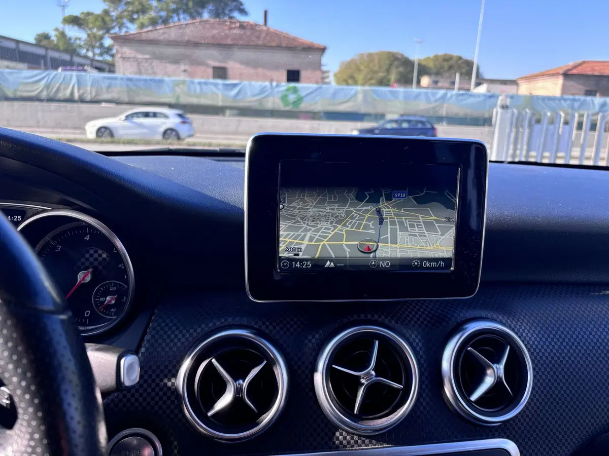 Mercedes-Benz Classe A usata a Ancona (18)