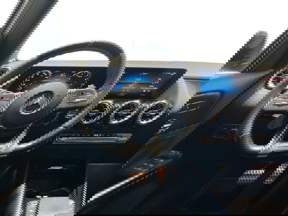 Mercedes-Benz GLA SUV usata a Napoli (13)