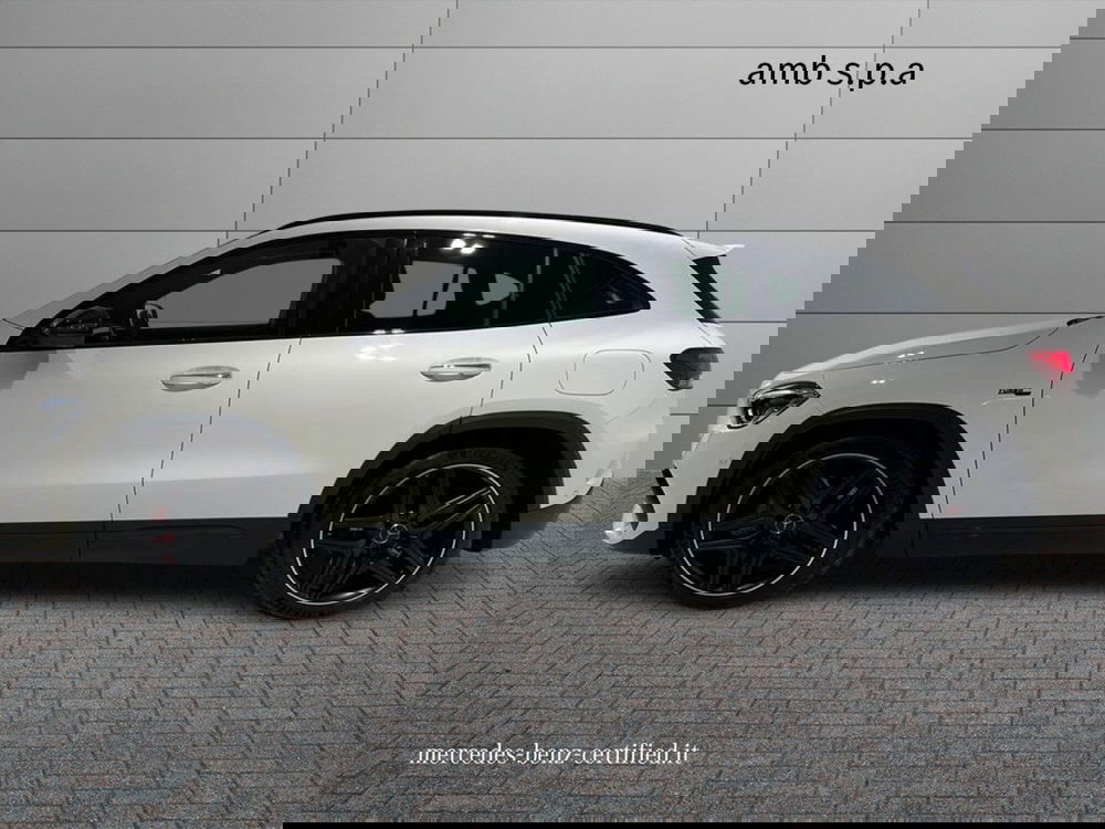 Mercedes-Benz GLA SUV usata a Napoli (6)