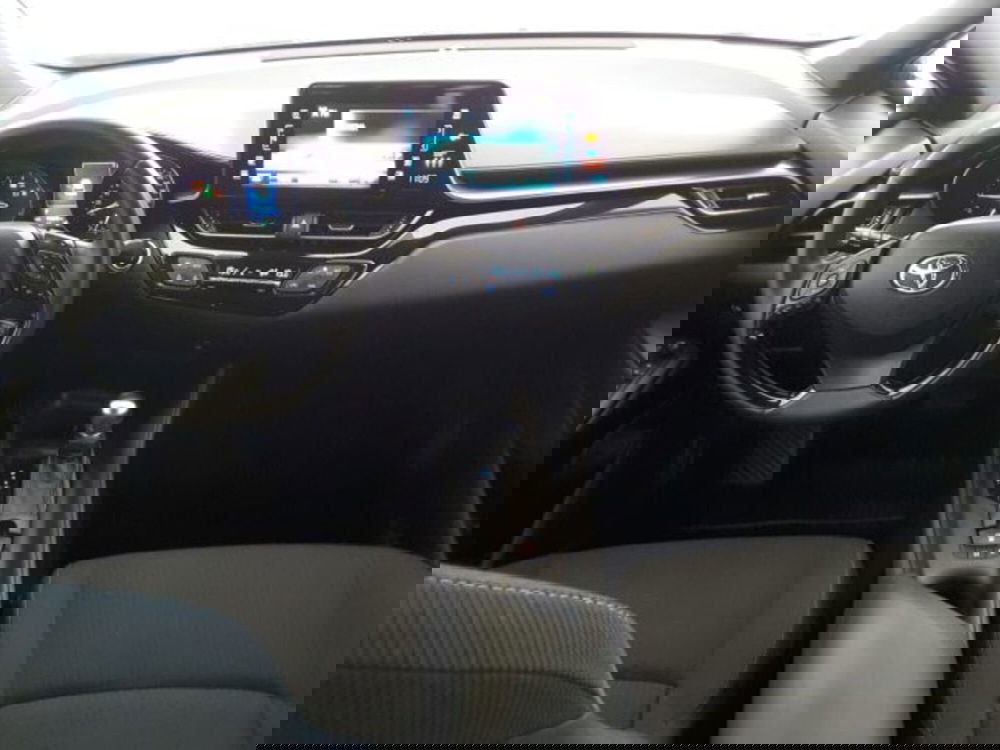 Toyota Toyota C-HR usata a Firenze (8)