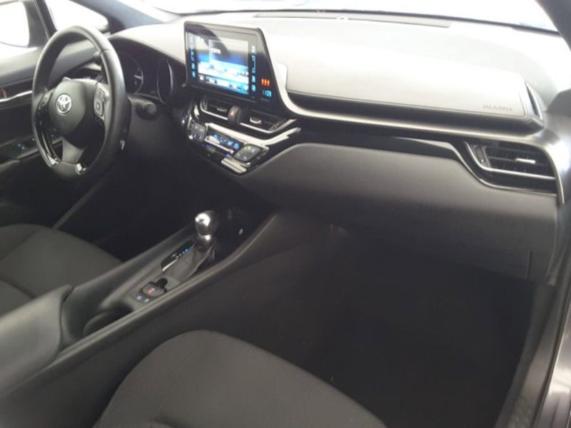 Toyota Toyota C-HR usata a Firenze (9)