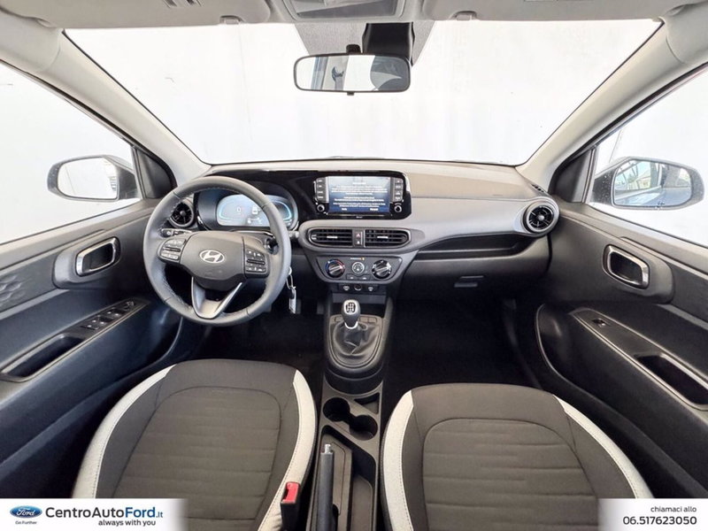 Hyundai i10 nuova a Roma (10)