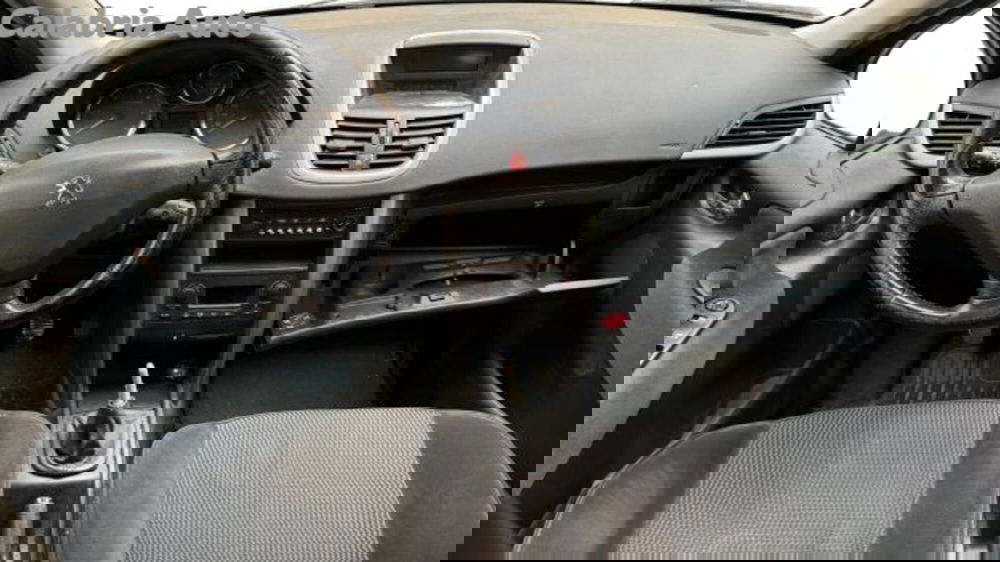 Peugeot 207 usata a Reggio Calabria (7)