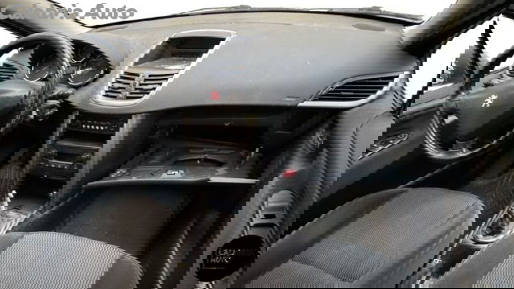 Peugeot 207 usata a Reggio Calabria (8)