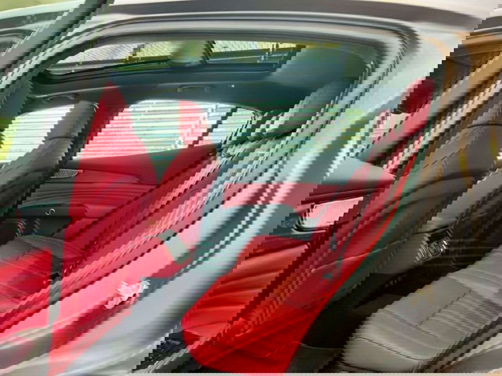 Maserati Grecale usata a Torino (11)