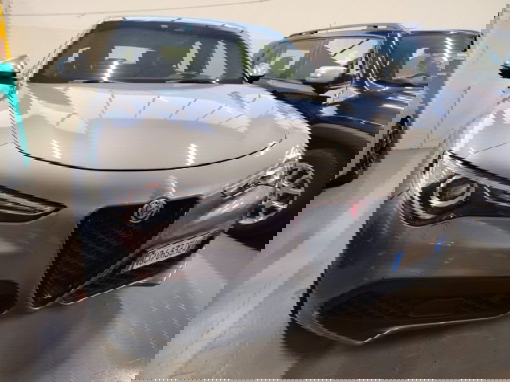 Alfa Romeo Stelvio usata a Forlì-Cesena (3)