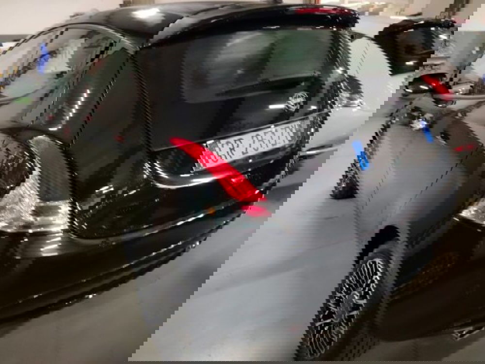 Lancia Ypsilon usata a Forlì-Cesena (9)