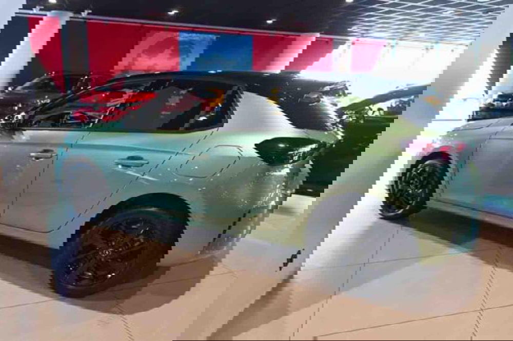 Opel Corsa nuova a Torino (8)