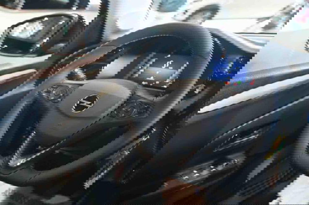 Opel Corsa nuova a Torino (18)