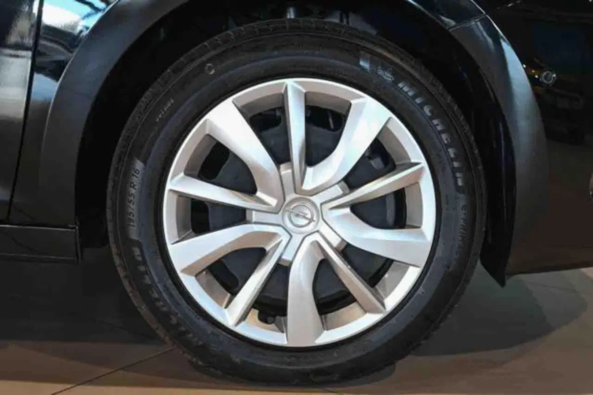 Opel Corsa nuova a Torino (8)