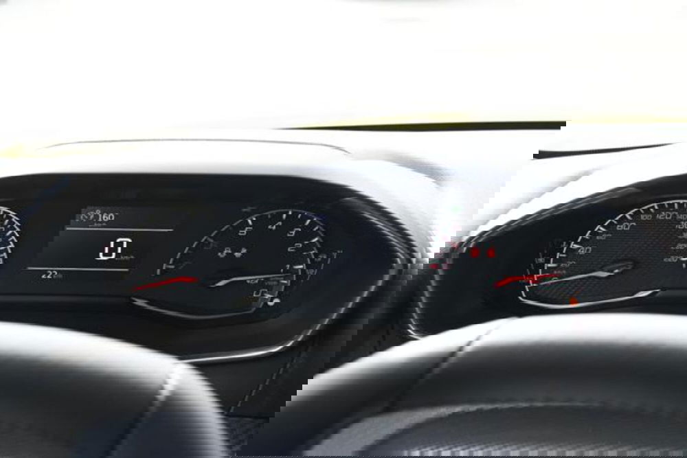 Peugeot 208 nuova a Torino (17)