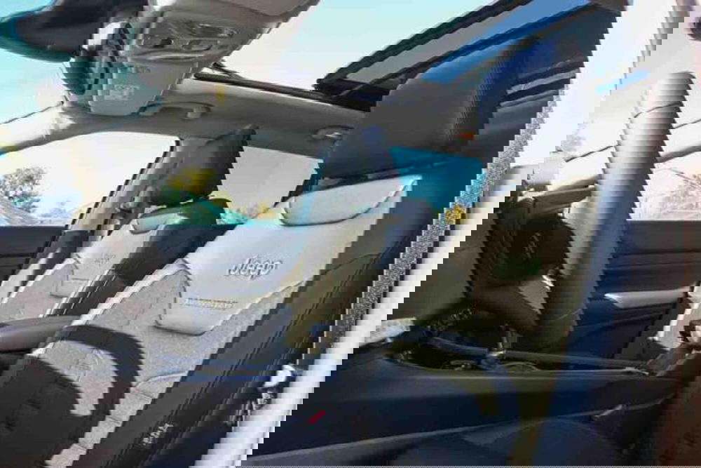 Jeep Compass nuova a Torino (14)