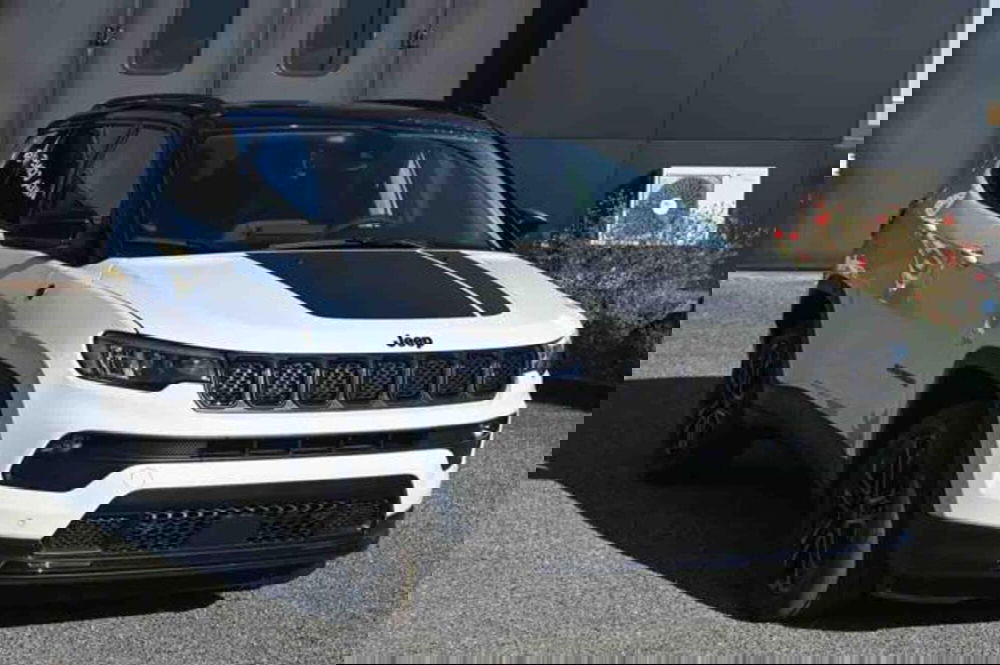 Jeep Compass nuova a Torino (3)