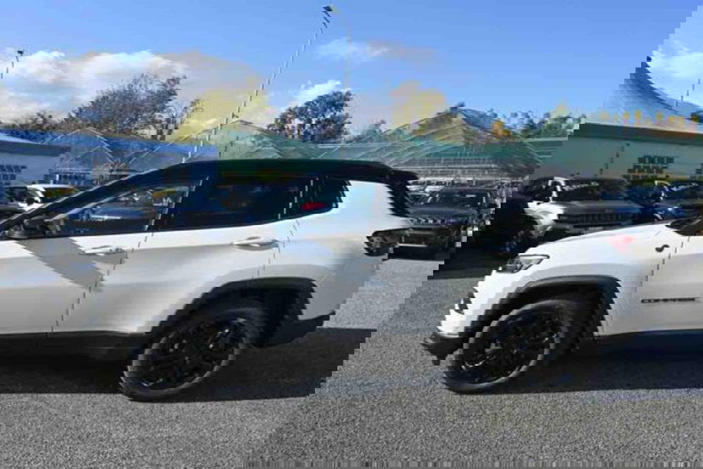 Jeep Compass nuova a Torino (4)